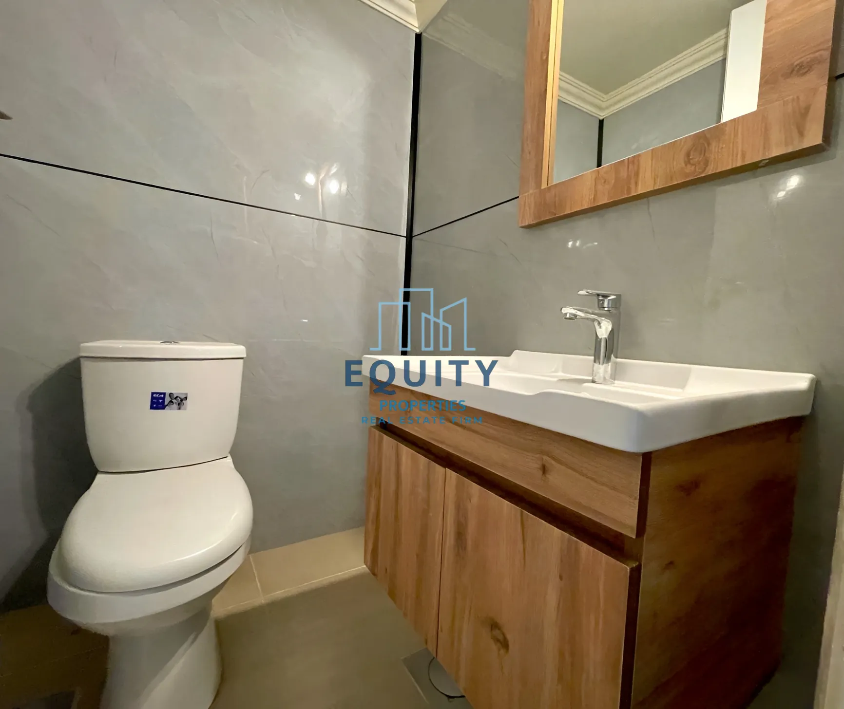 Apartment for sale in Adonis Kesrouane, Lebanon - 3 bed, 2 bath