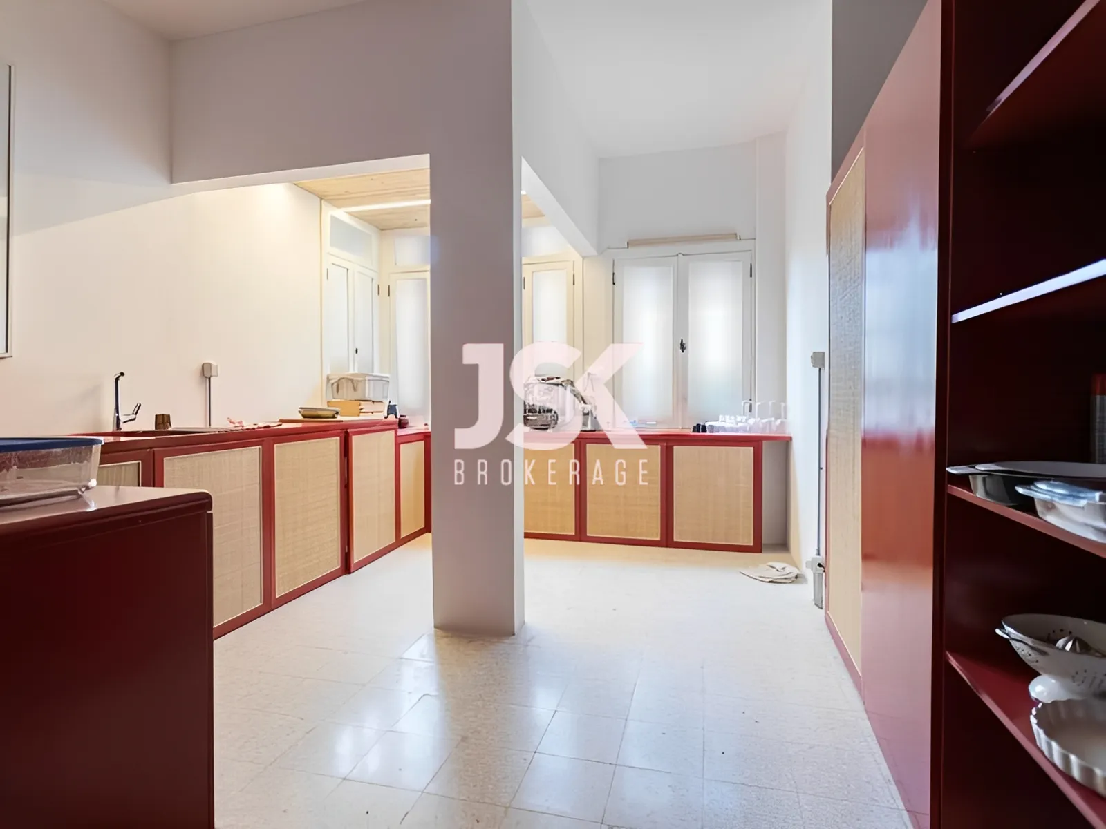 Apartment for Rent in Mar Mikhael, Bayrut, Lebanon