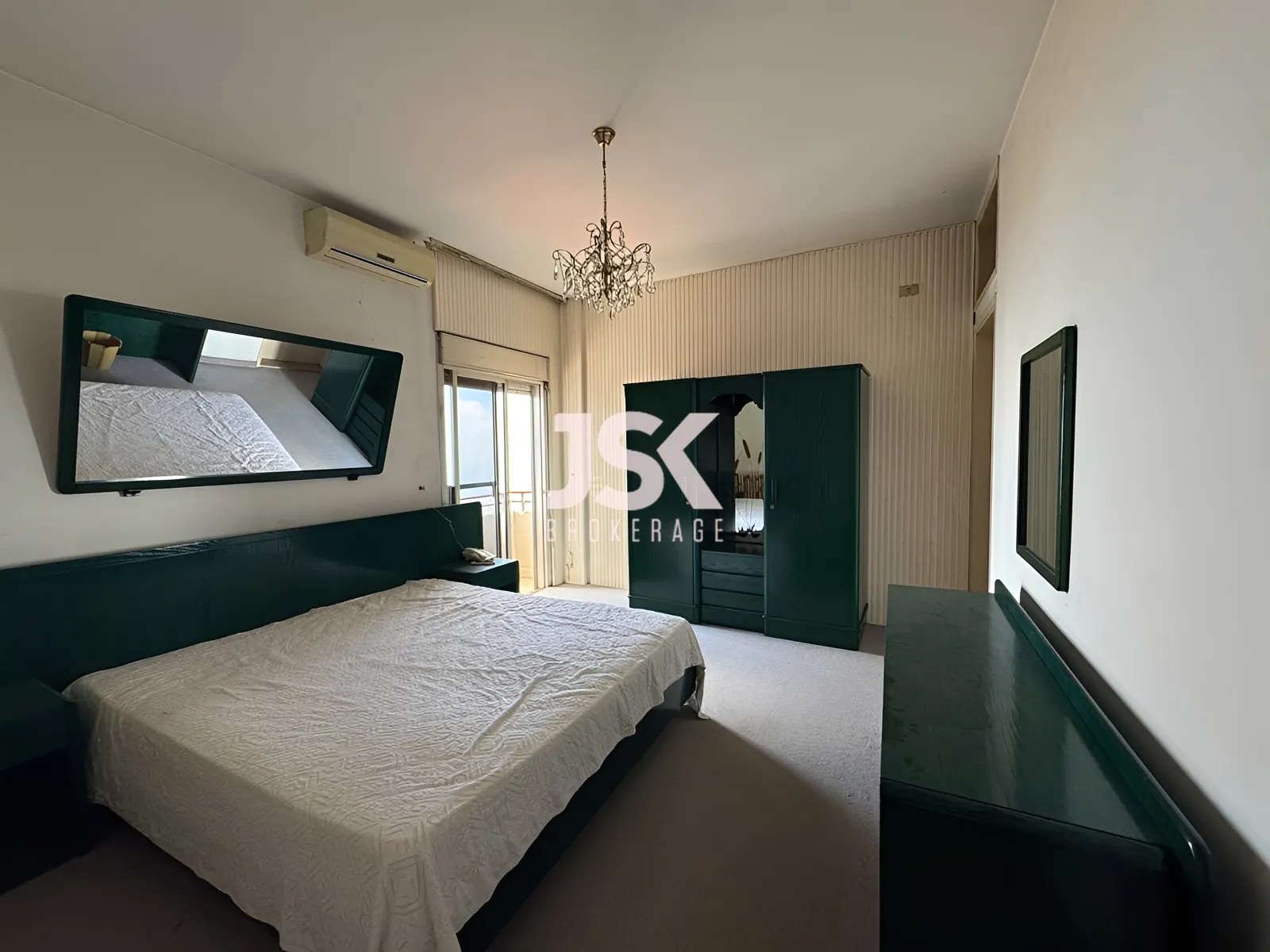Apartment for Sale in Beit Meri
