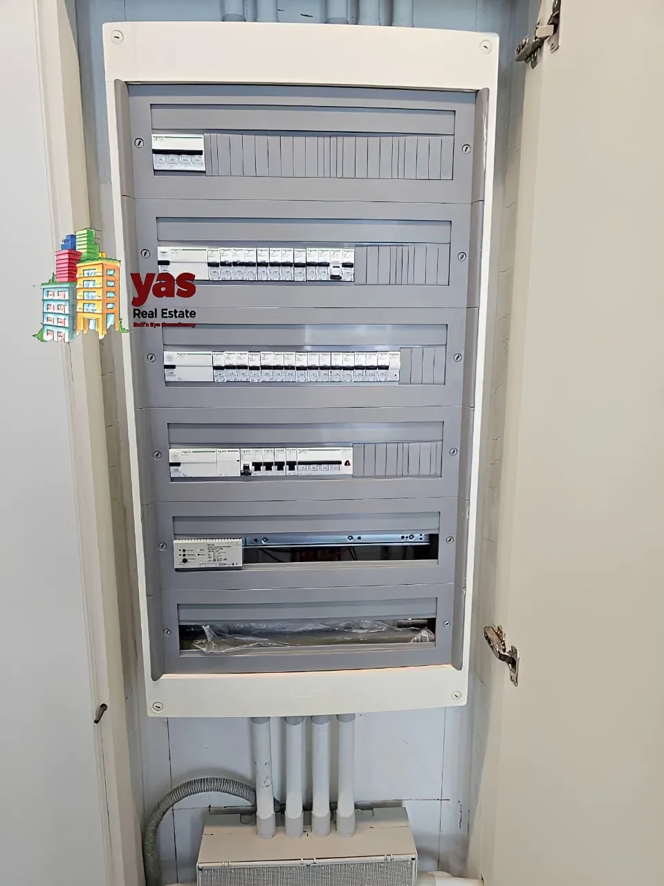 Office for rent in Dbayeh