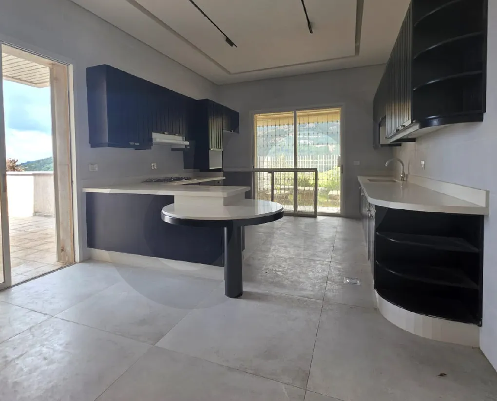 Villa for Sale in Ghazir