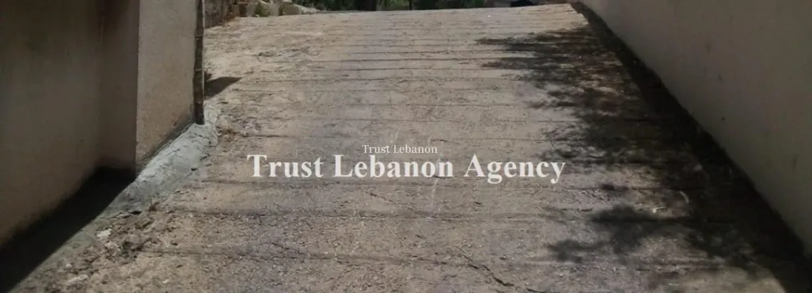 Warehouse for sale in Hadath, Lebanon
