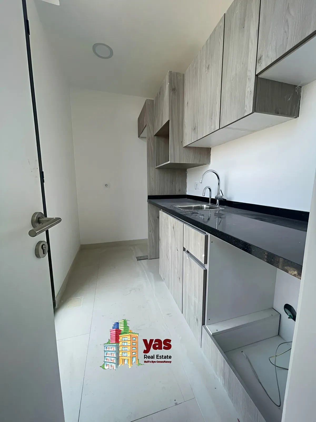 Apartment for Sale in Achrafieh - 1 bed, 2 bath