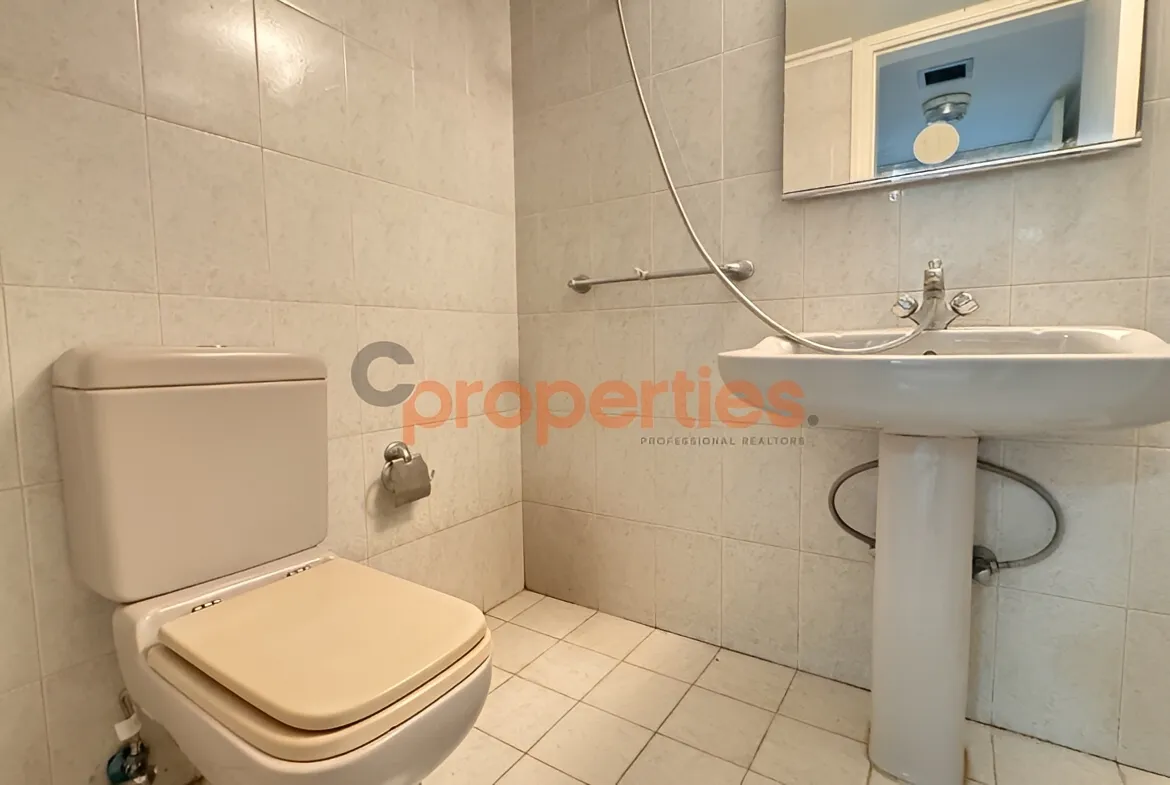Office for Rent in Aaoukar