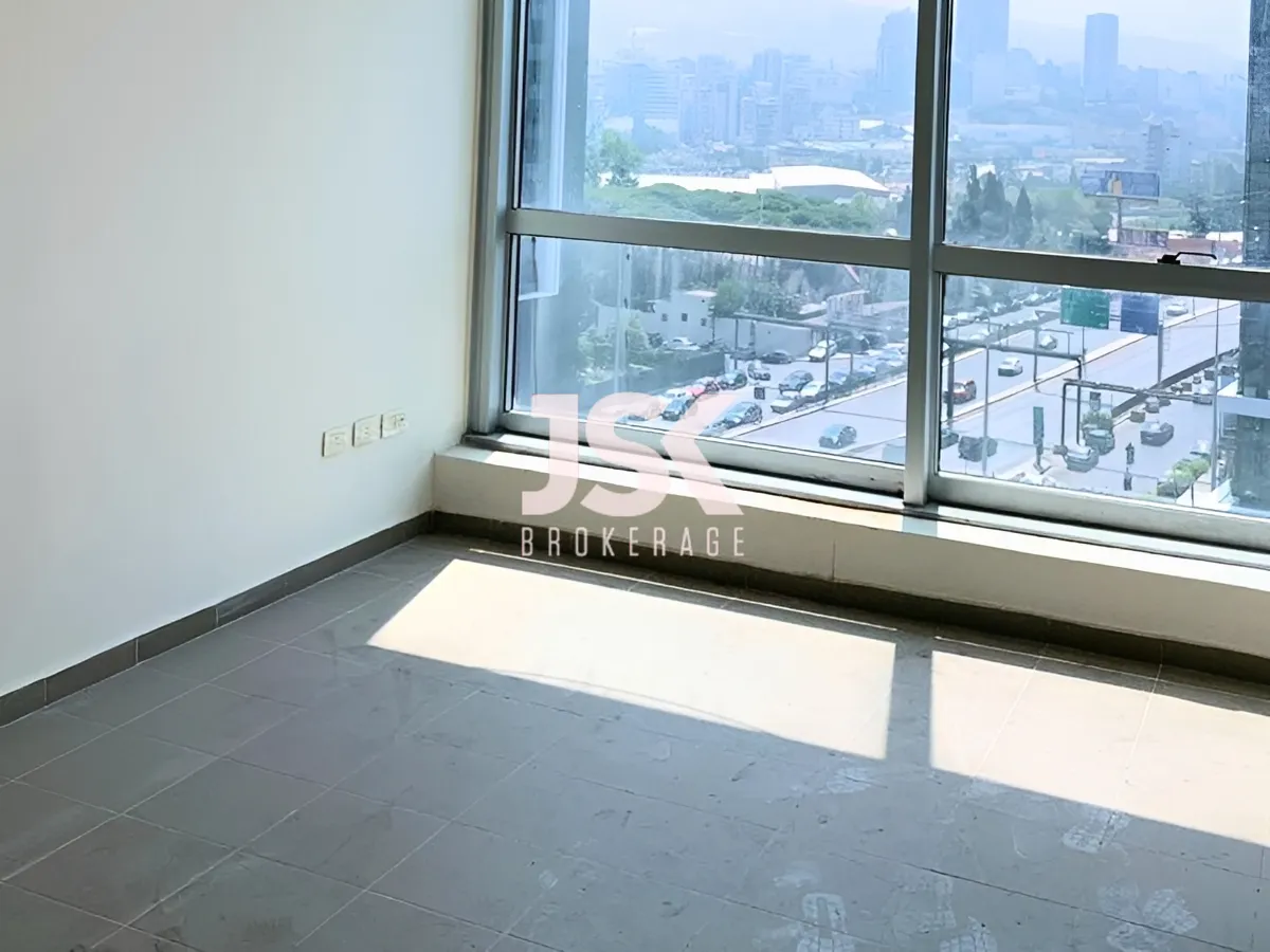 Office for rent in Adliyeh