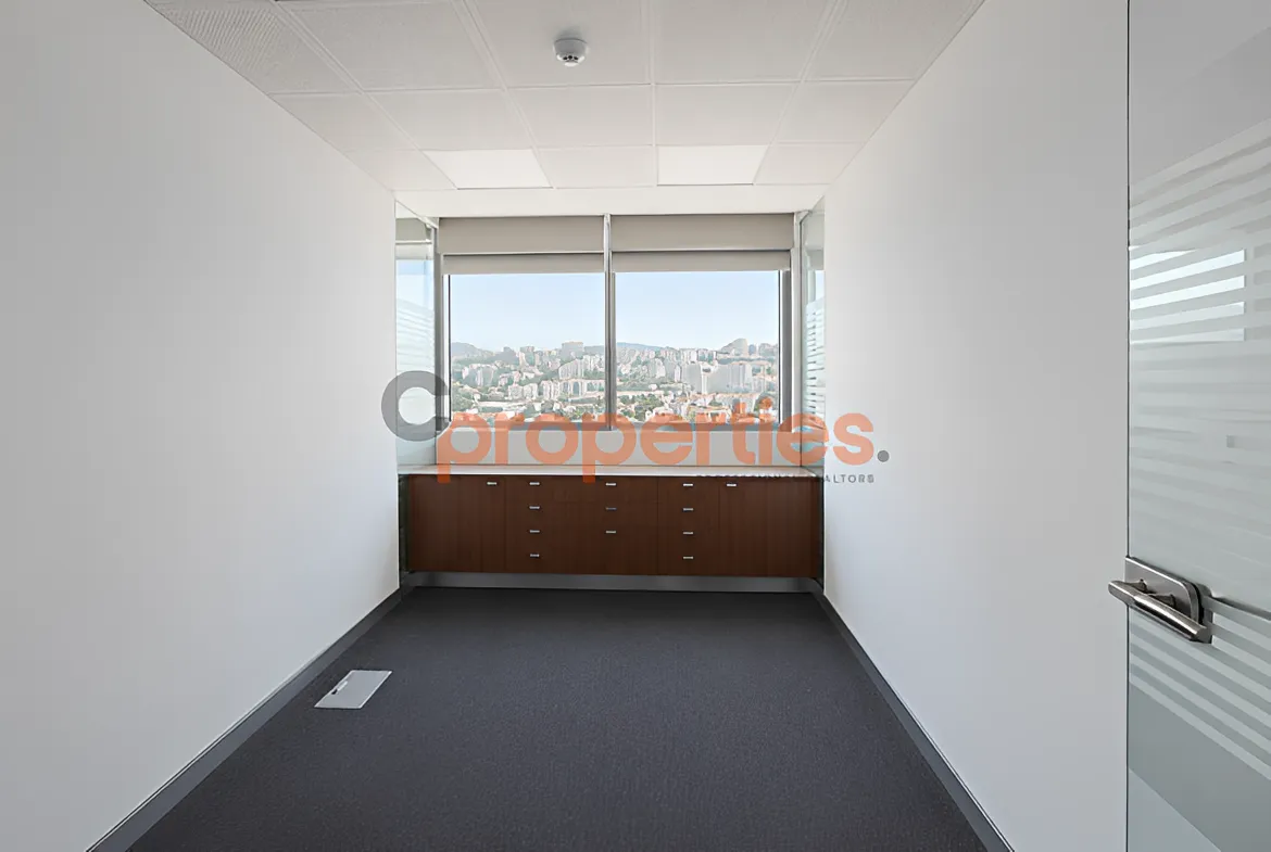 Commercial Building for Rent in Dekwaneh