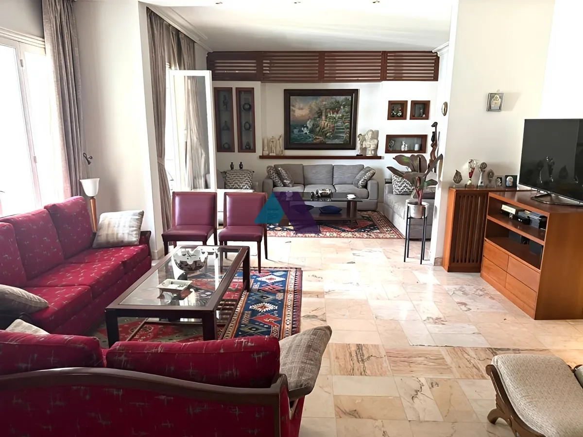 Apartment for Sale in Achrafieh - 3 bed, 4 bath