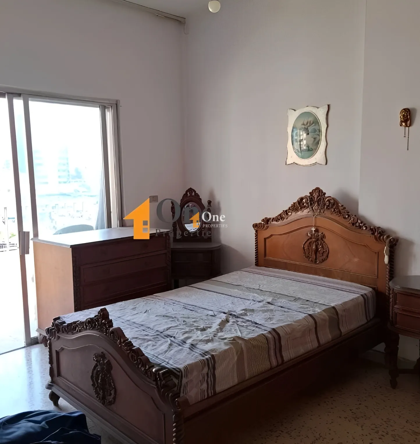 Apartment for sale in Baouchriyeh, Lebanon - 3 bed, 2 bath