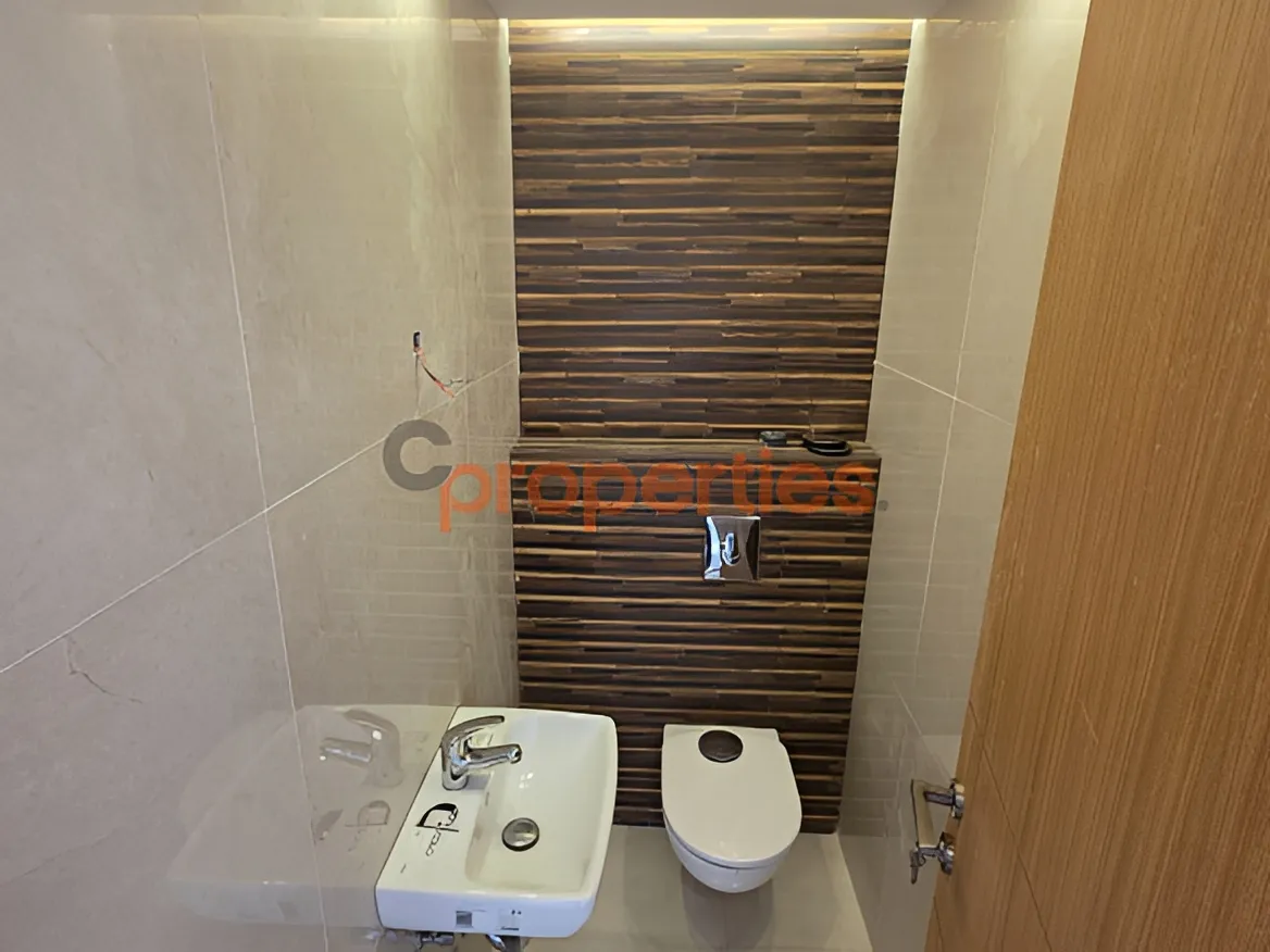 Apartment for Sale in Ain Saadeh - 5 bed, 5 bath