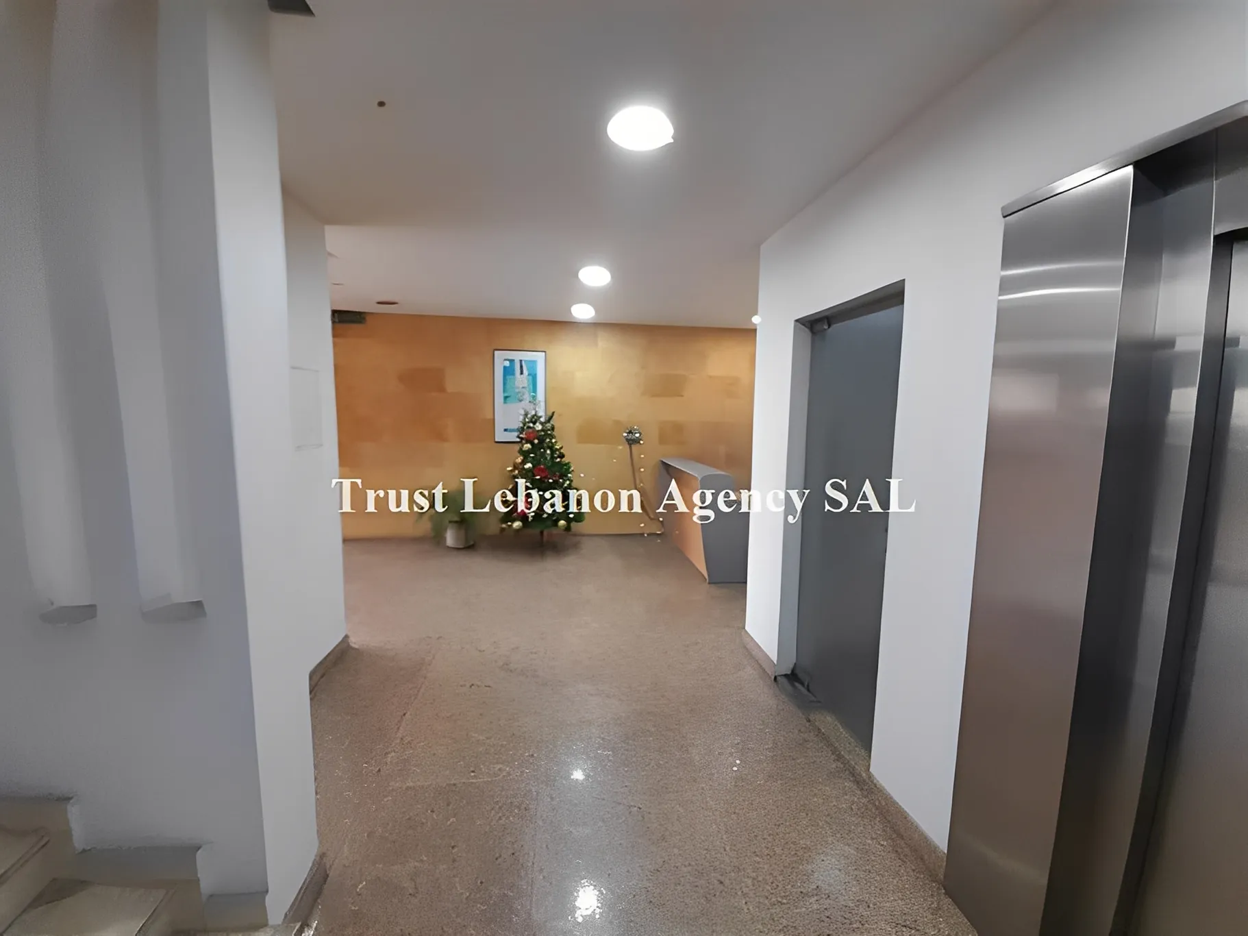 Office for rent in Baabda, Hazmieh