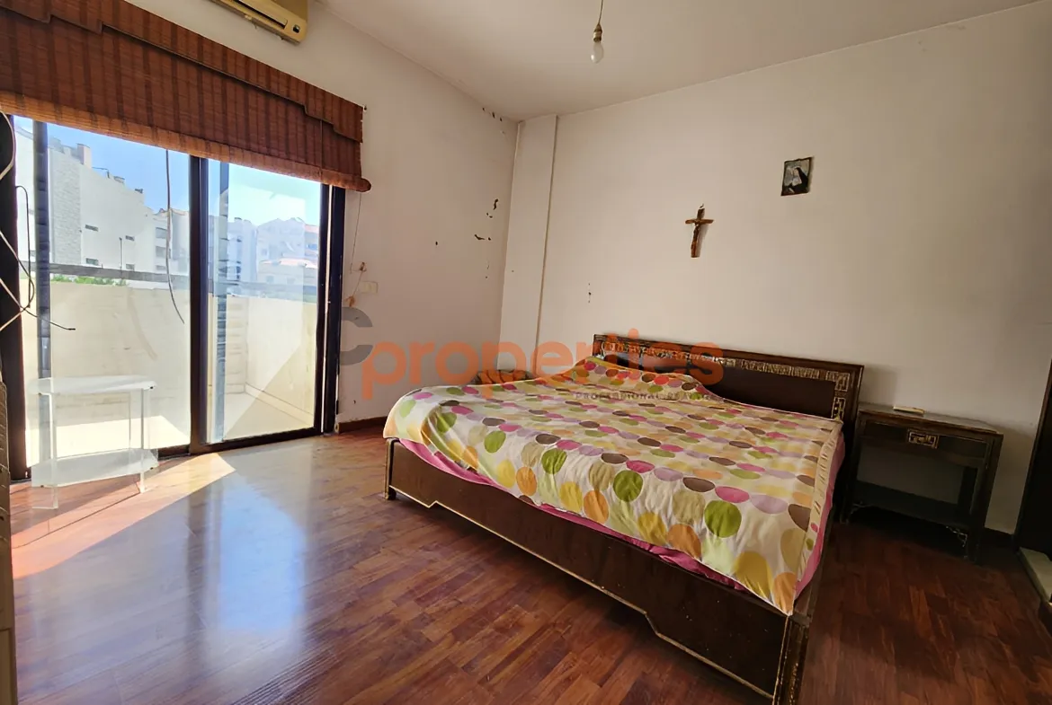 Apartment for Sale in Ballouneh