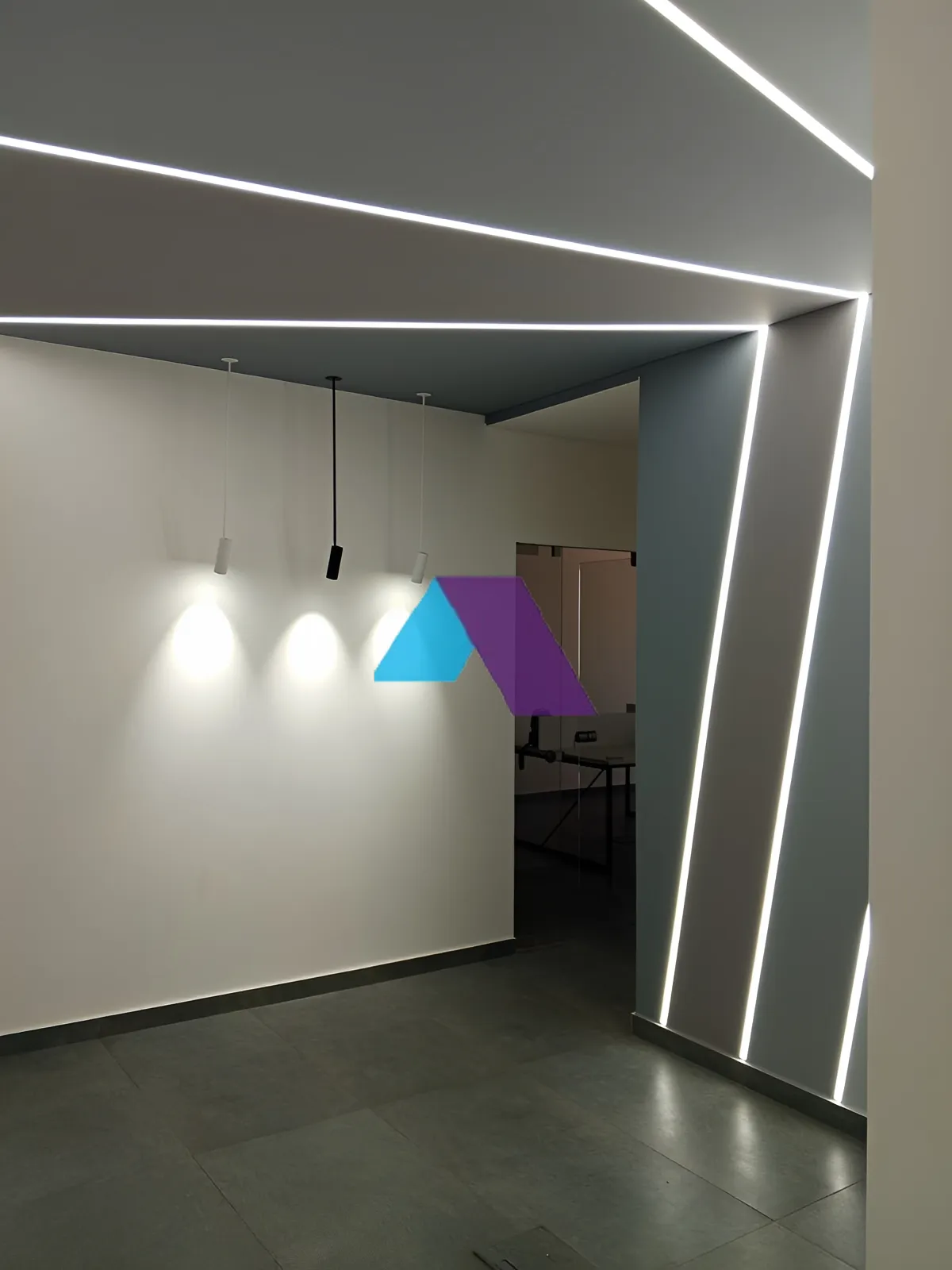 Office for sale in Dekwaneh