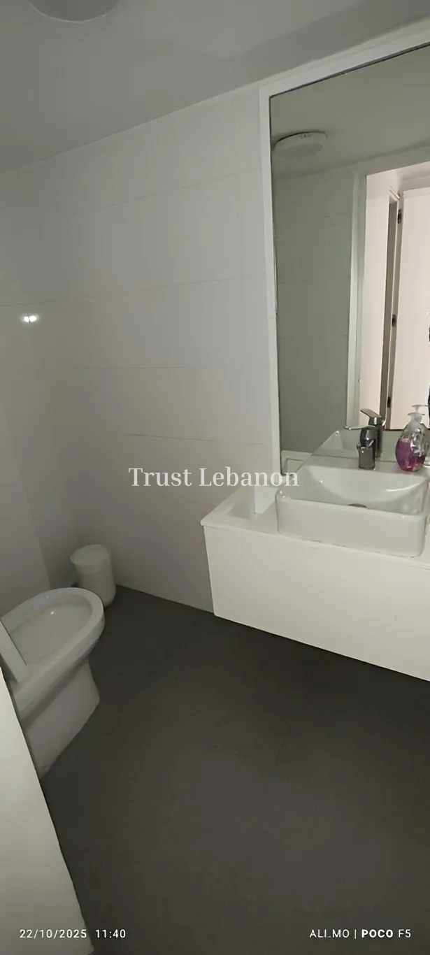 Office for rent in Achrafieh