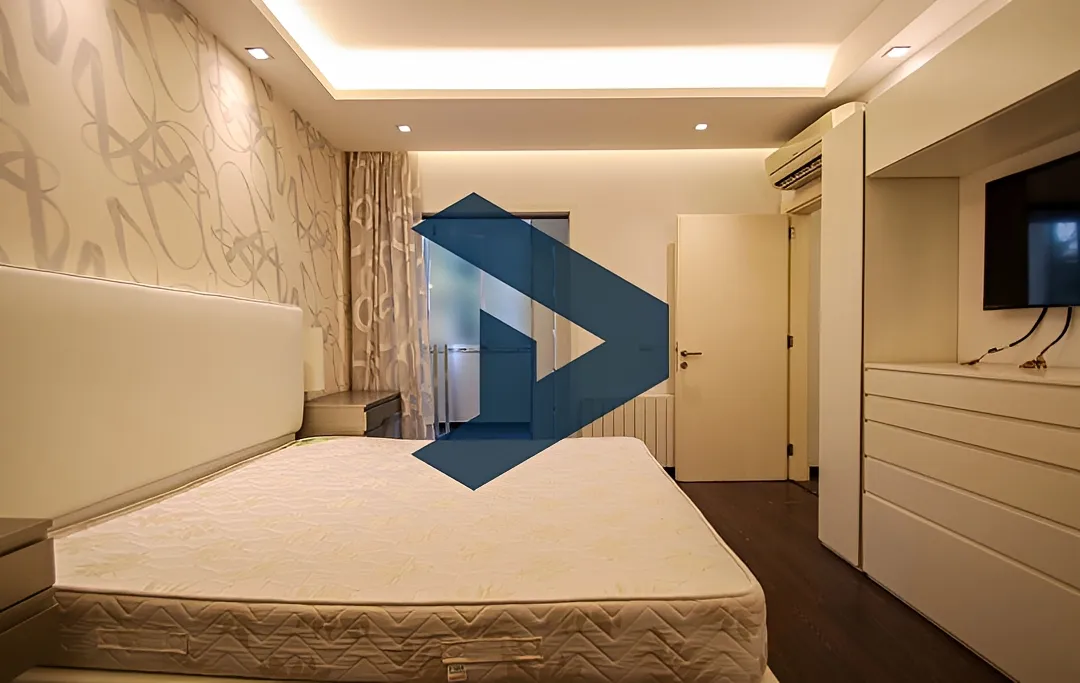 Apartment for rent in Ain Al Mraiseh, Beirut, Lebanon