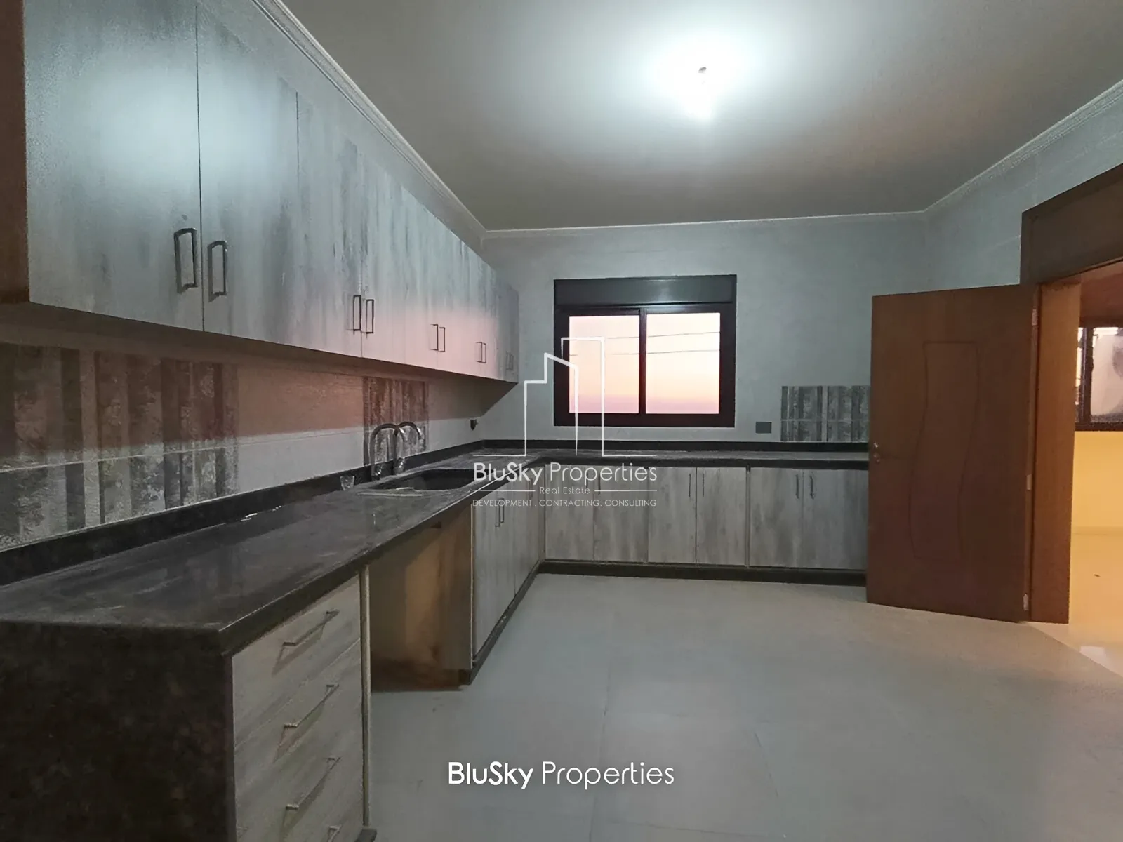 Apartment for Sale in Blat