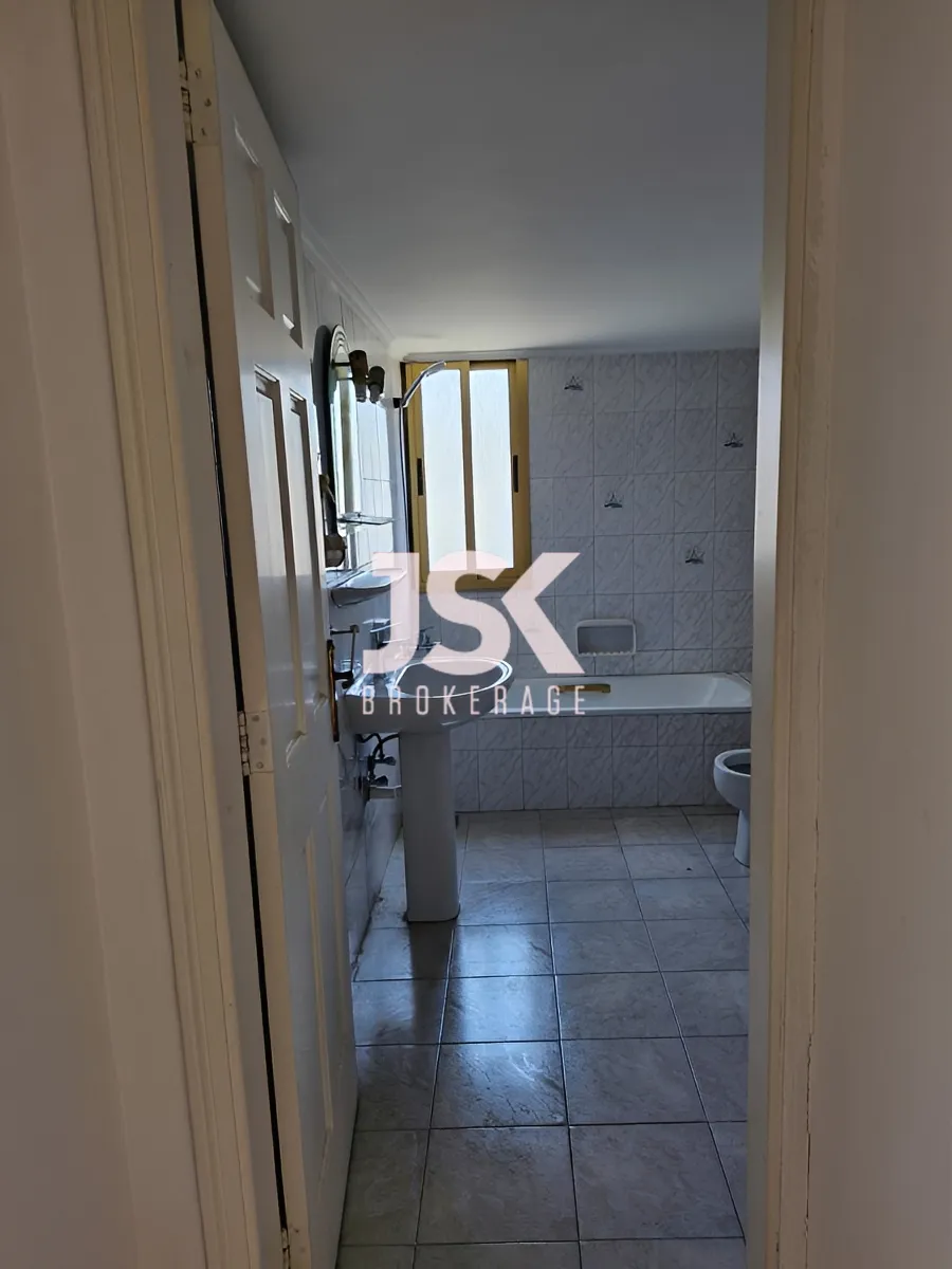 Office for Sale in Ghazir
