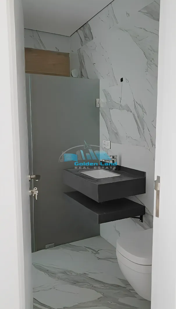 Apartment for Sale in Verdun, Beirut, Lebanon