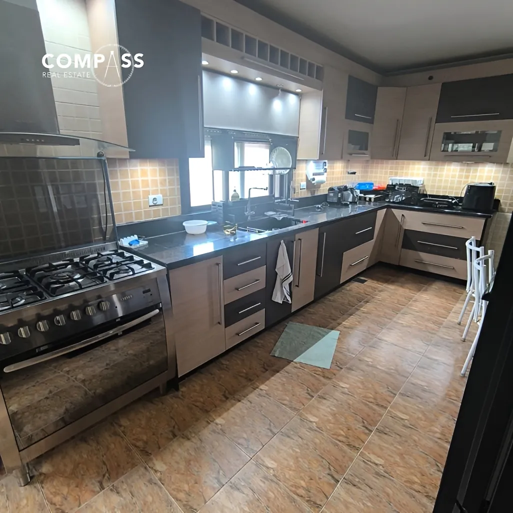 Apartment for rent in Rabweh, Bayrut, Lebanon - 3 bed, 3 bath
