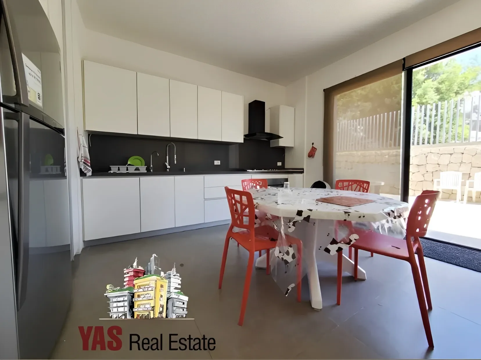 Apartment for Sale in Ajaltoun - 6 bed, 8 bath