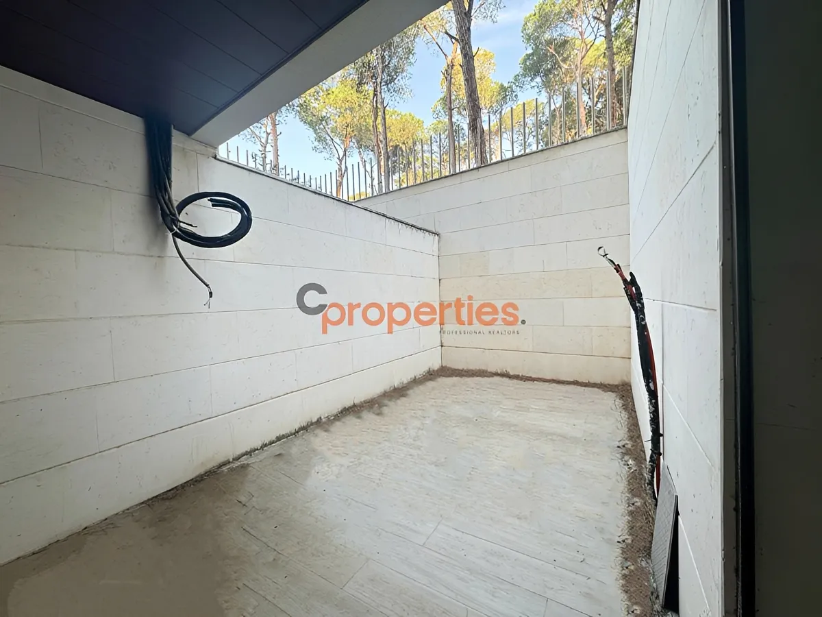 Apartment for Sale in Ain Saadeh