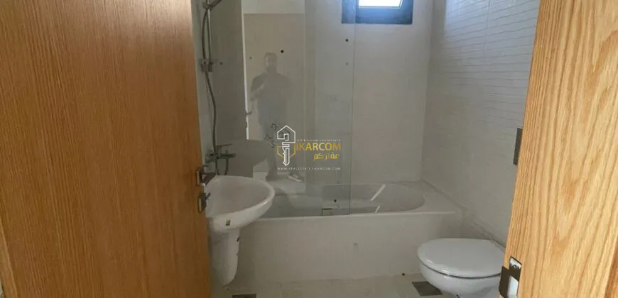 Apartment for rent in Ain Al Mraiseh, Beirut, Lebanon