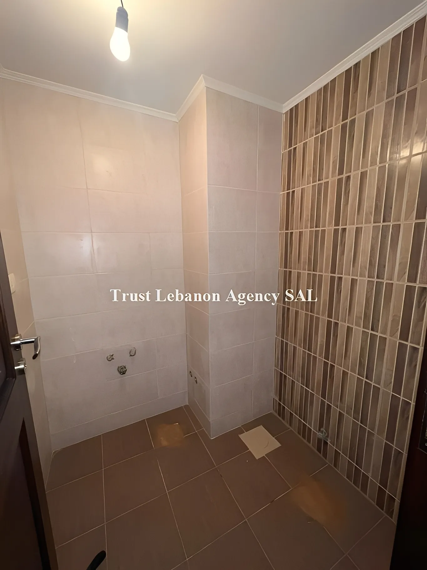 Apartment for Sale in Batroun, Kfar Aabida