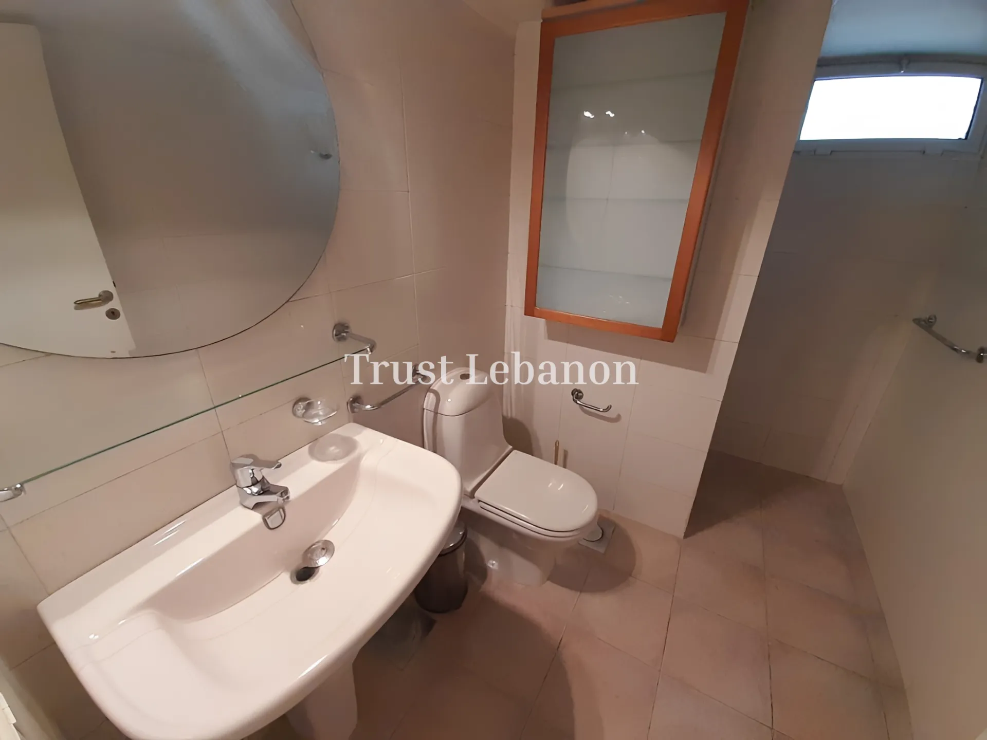Office for rent in Horch Tabet, Lebanon