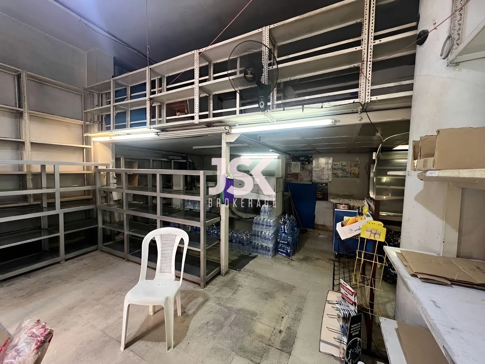Shop for Rent in Ain El Remmaneh