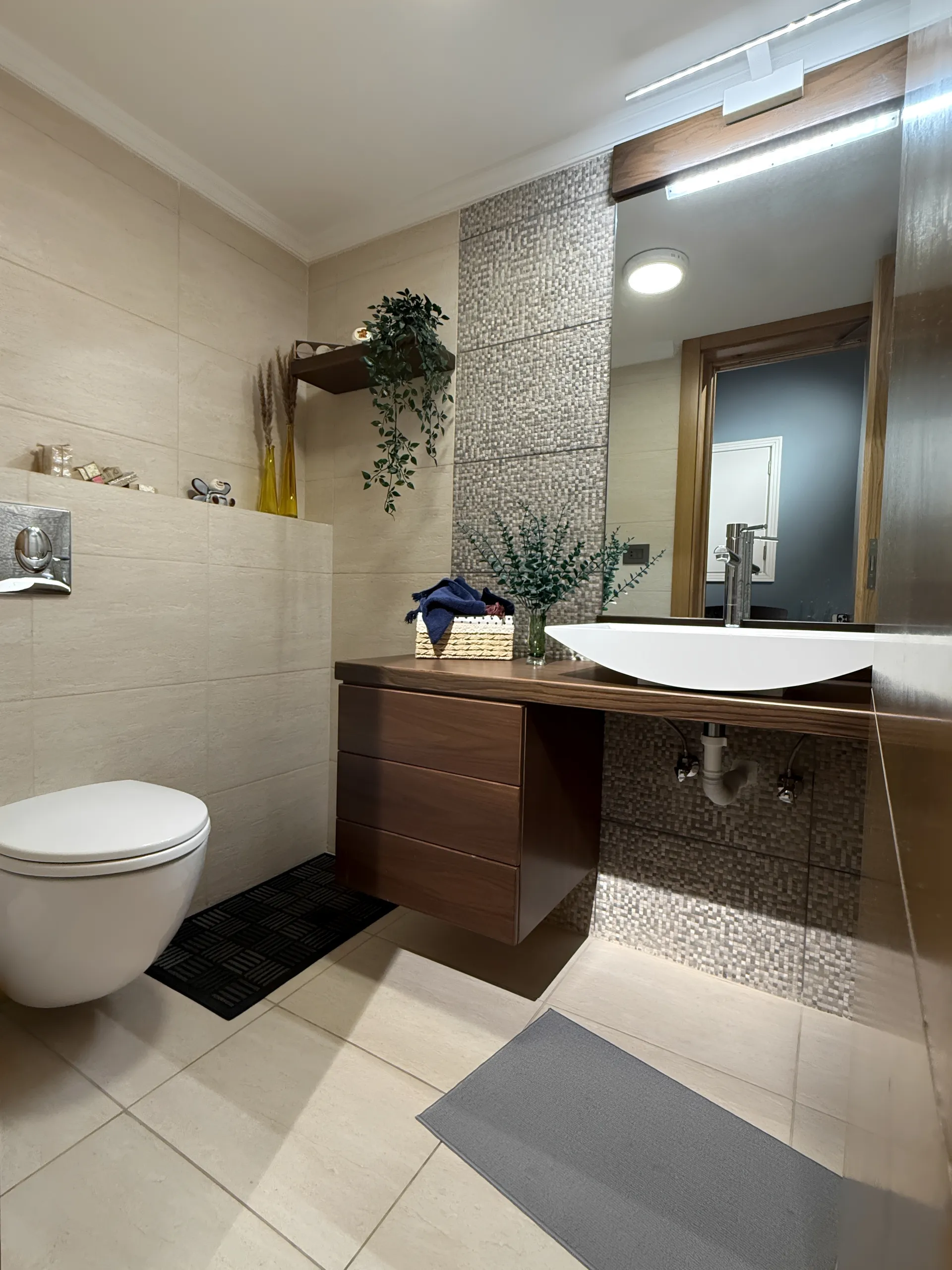 Apartment for sale in Bsalim
