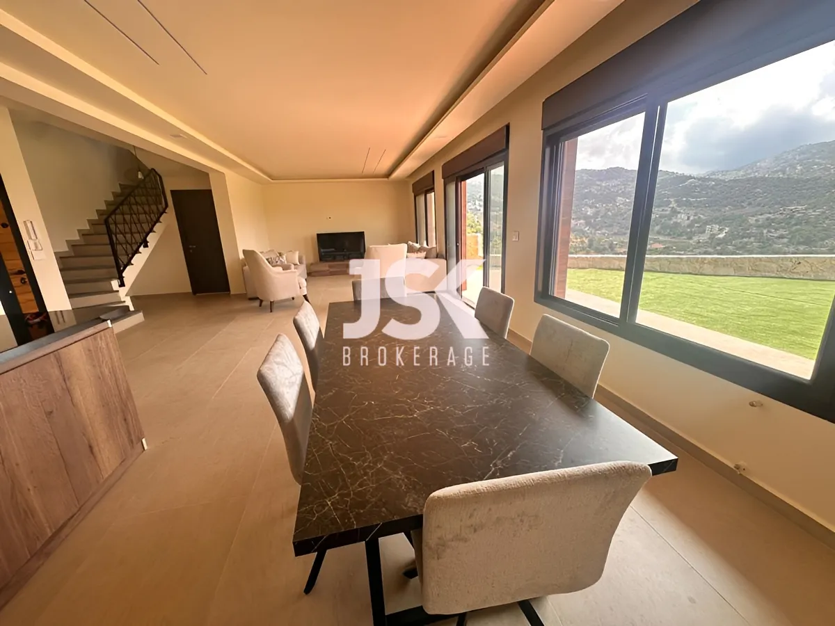 Villa for Sale in Mechmech, Lebanon