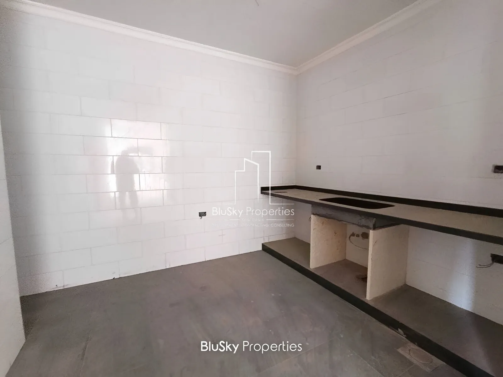 Apartment for Sale in Nahr Ibrahim - 2 bed, 2 bath