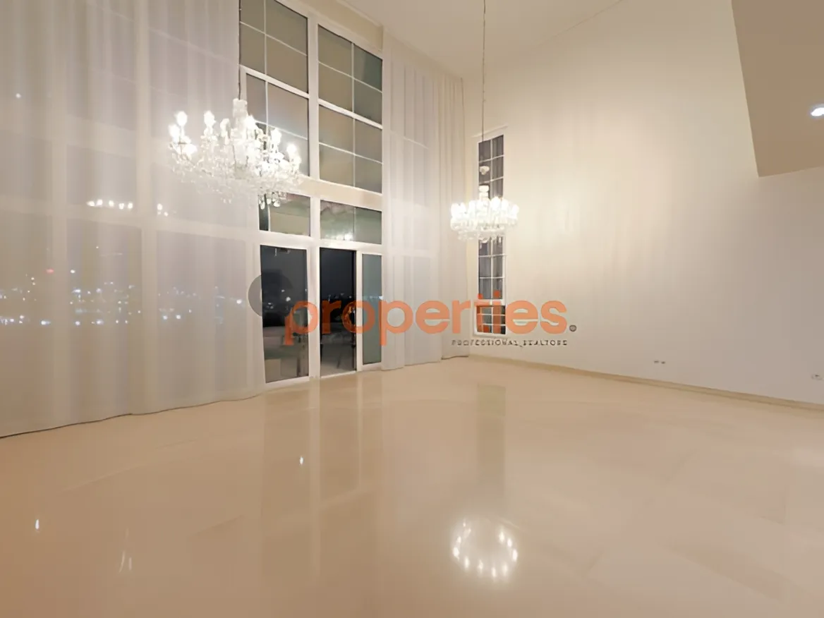 Apartment for Sale in Louaizeh - 3 bed, 4 bath