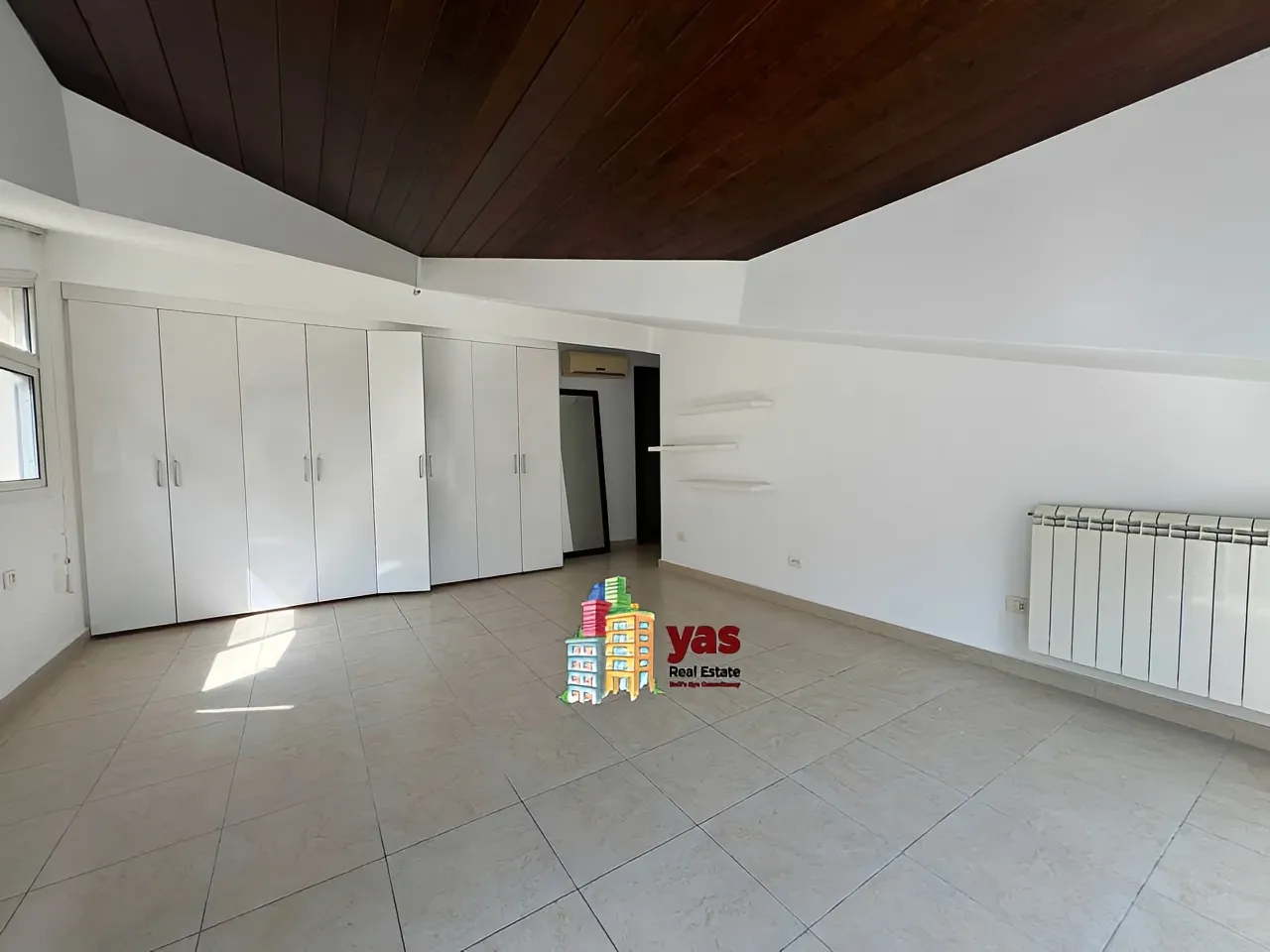 Apartment for Sale in Haret Sakhr