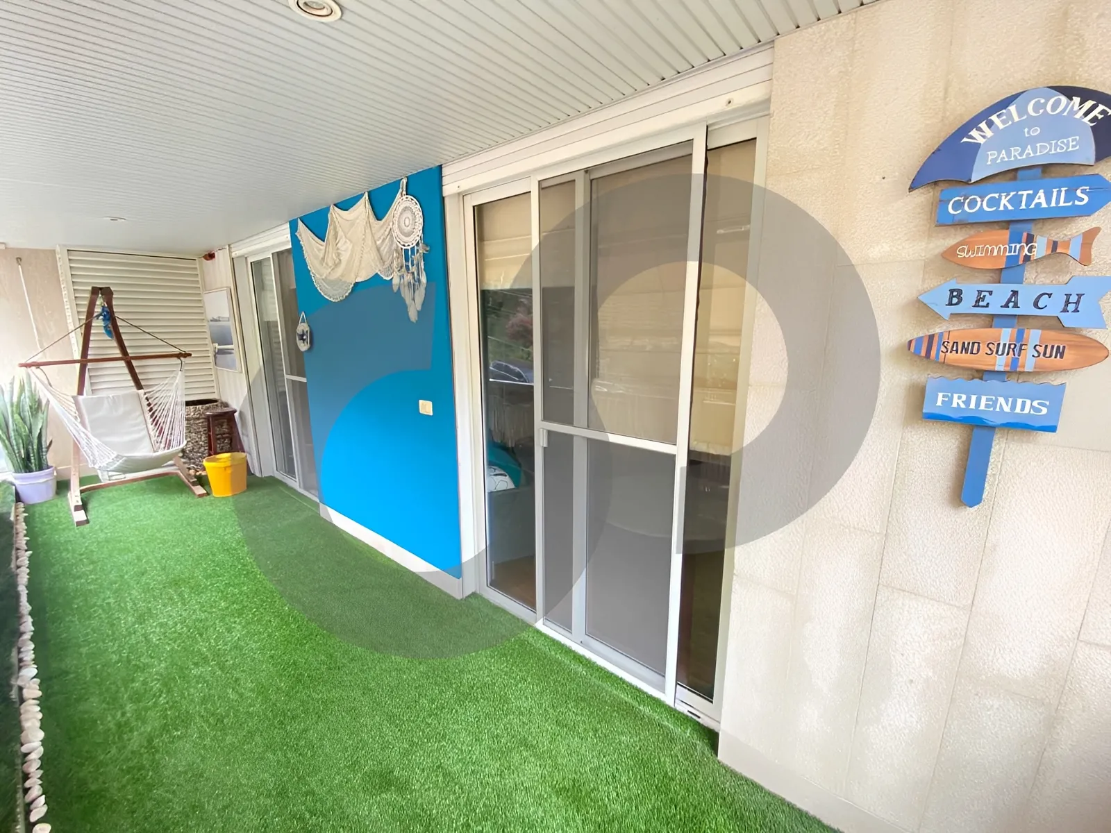 Apartment for Rent in Louaizeh - 3 bed, 4 bath