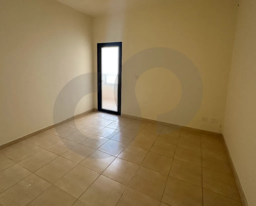 Apartment for Sale in Hlaliyeh