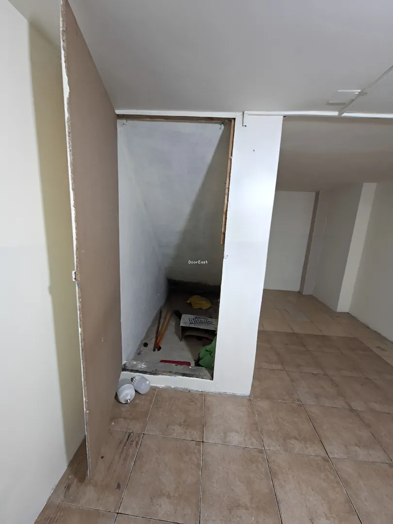 Shop for sale in Bourj Hammoud