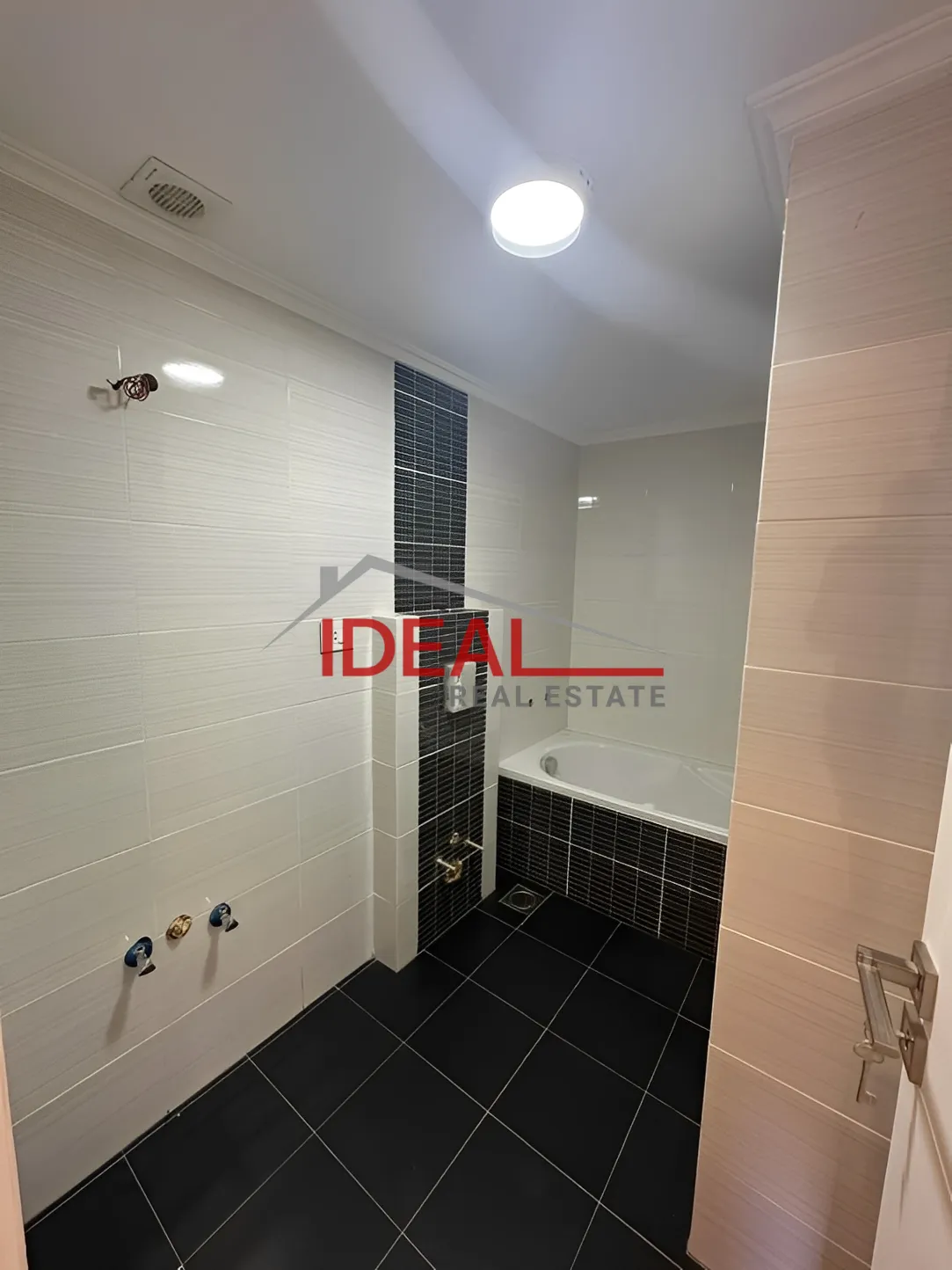 Apartment for Sale in Sahel Aalma, Lebanon