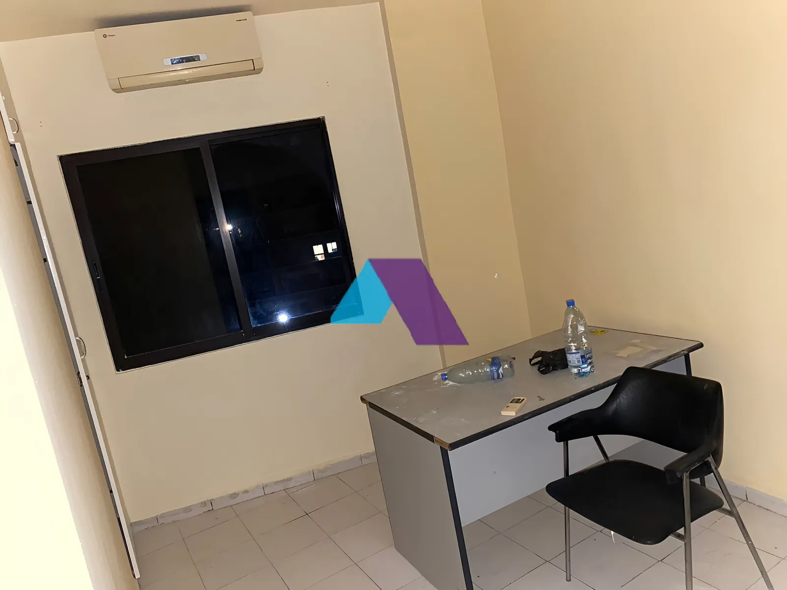 Office for Sale in Baouchriyeh