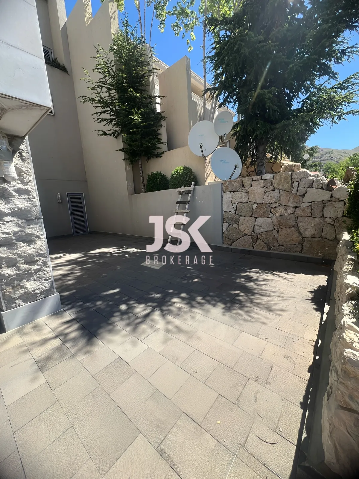 Villa for Rent in Faqra