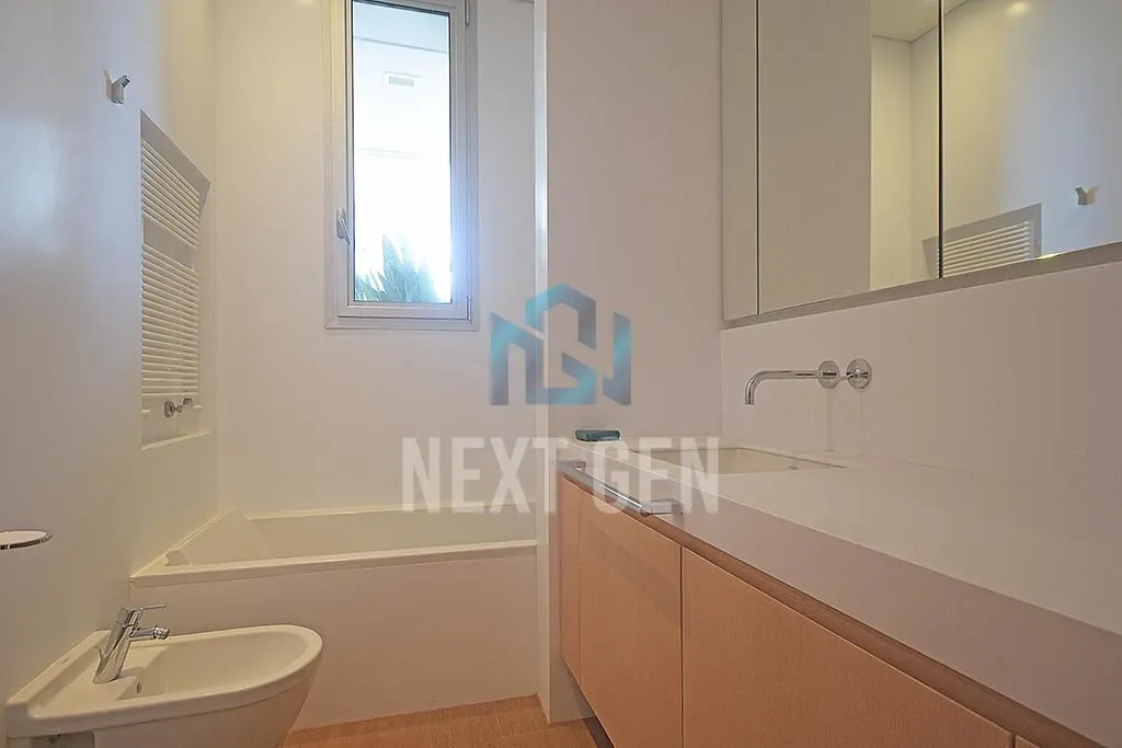 Apartment for rent in Clemenceau, Bayrut, Lebanon