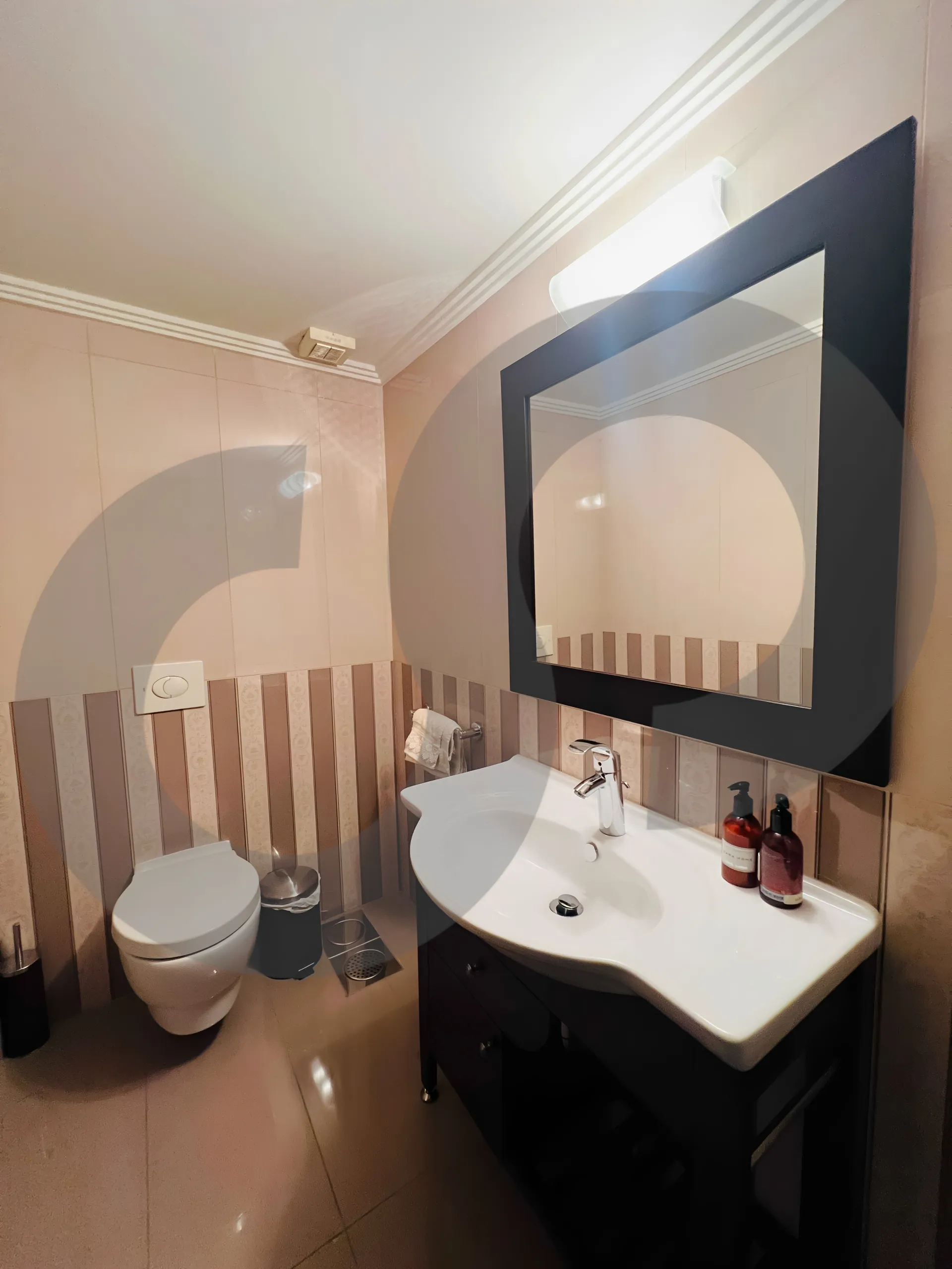 Building for Rent in Sahel Aalma