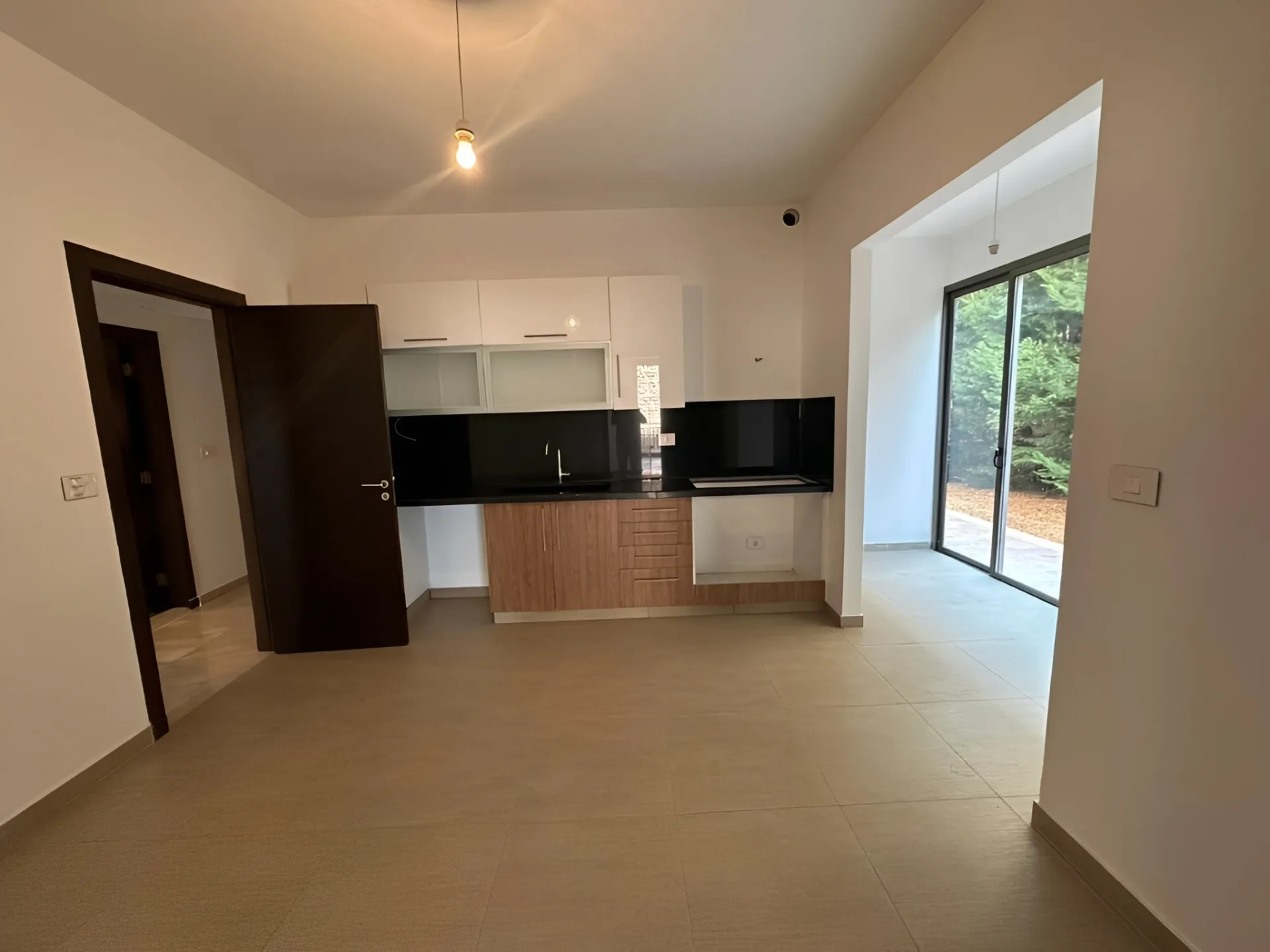 Apartment for Sale in Monteverde Main Street، Lebanon