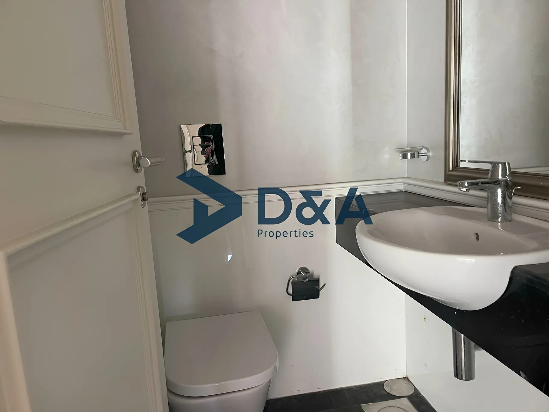 Apartment for sale in Downtown, beirut
