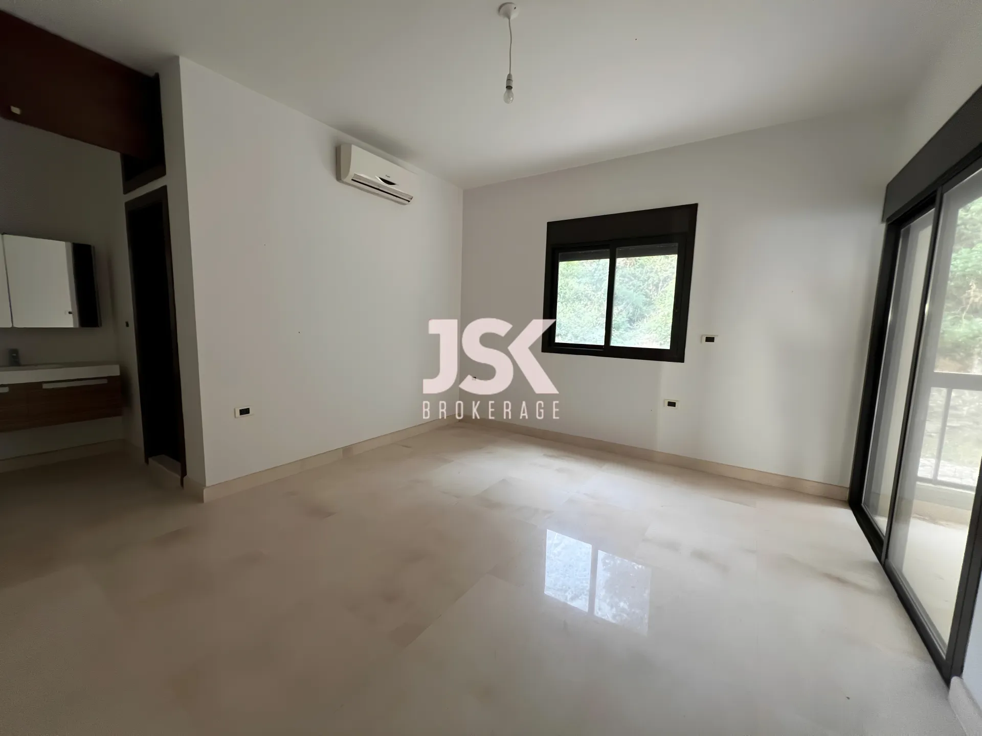 Apartment for Sale in Kfar Hbab - 3 bed, 4 bath