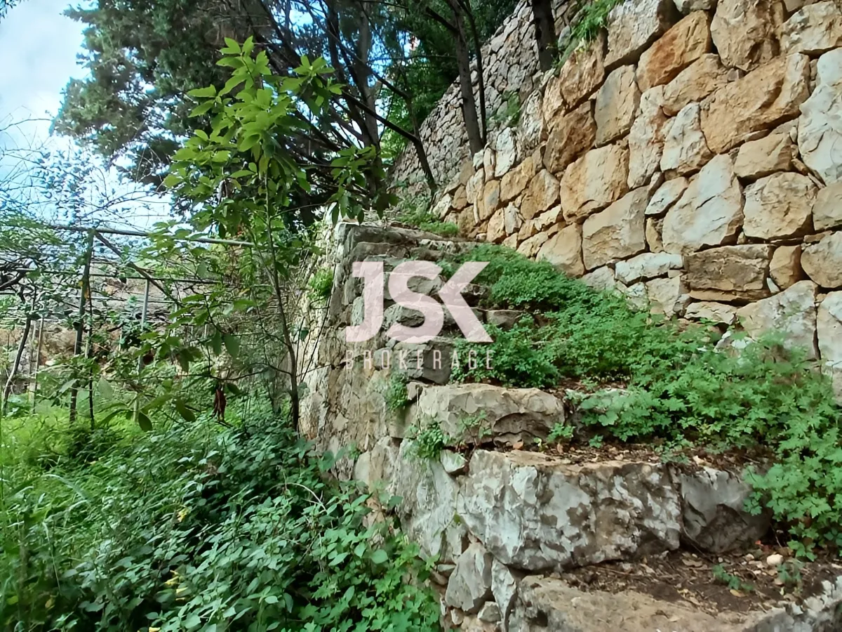 Villa for Sale in Qornet El Hamra, Lebanon