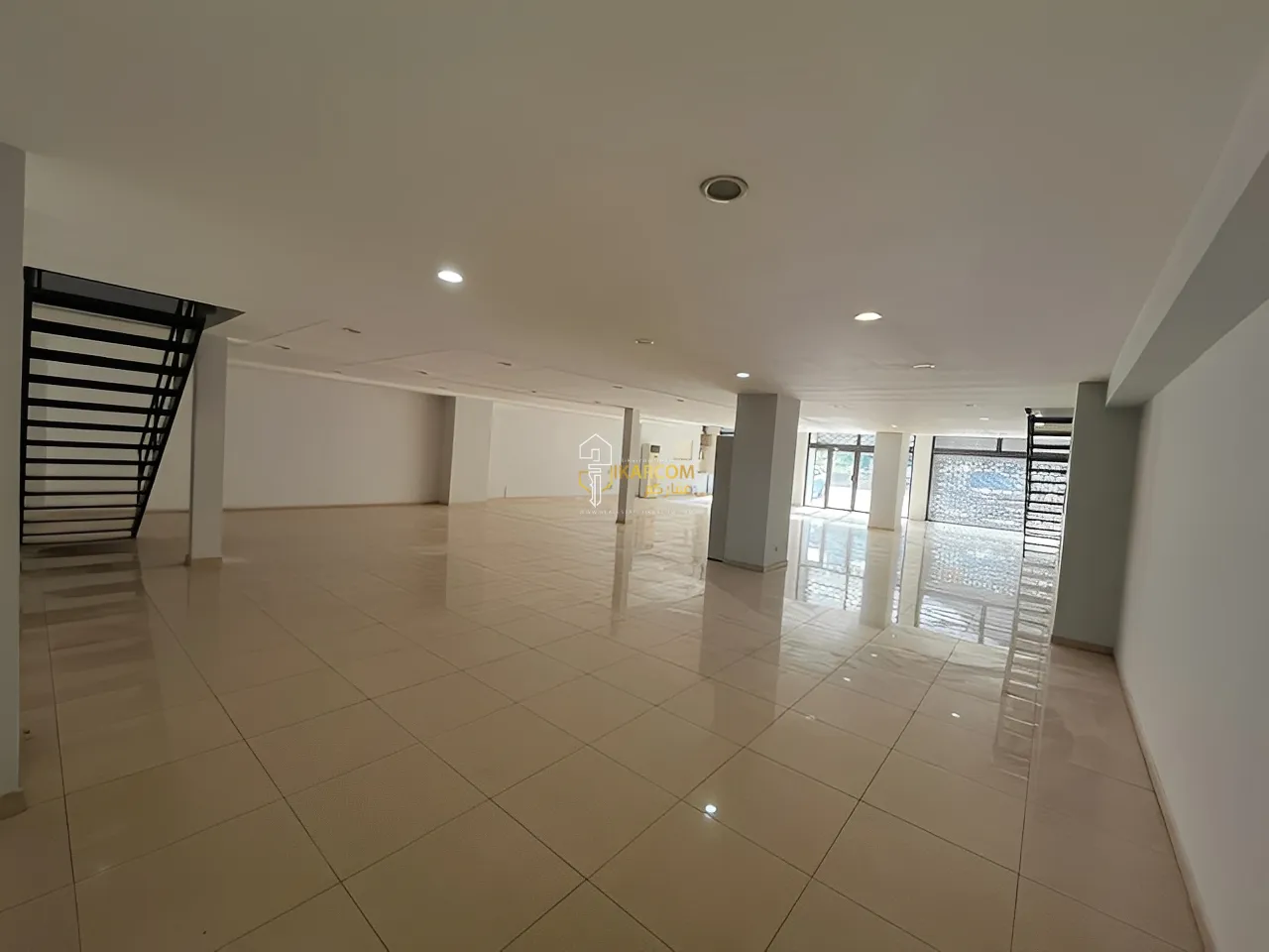 Office For Rent in Nahr Al Mot