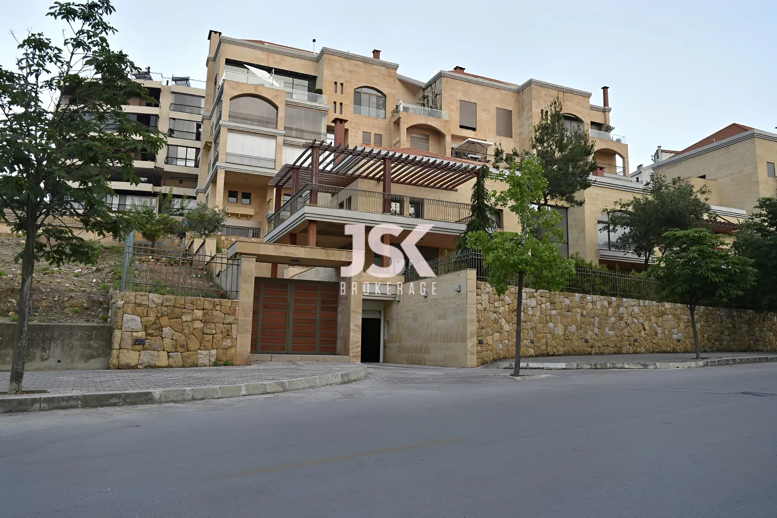 Villa for Sale in Broummana