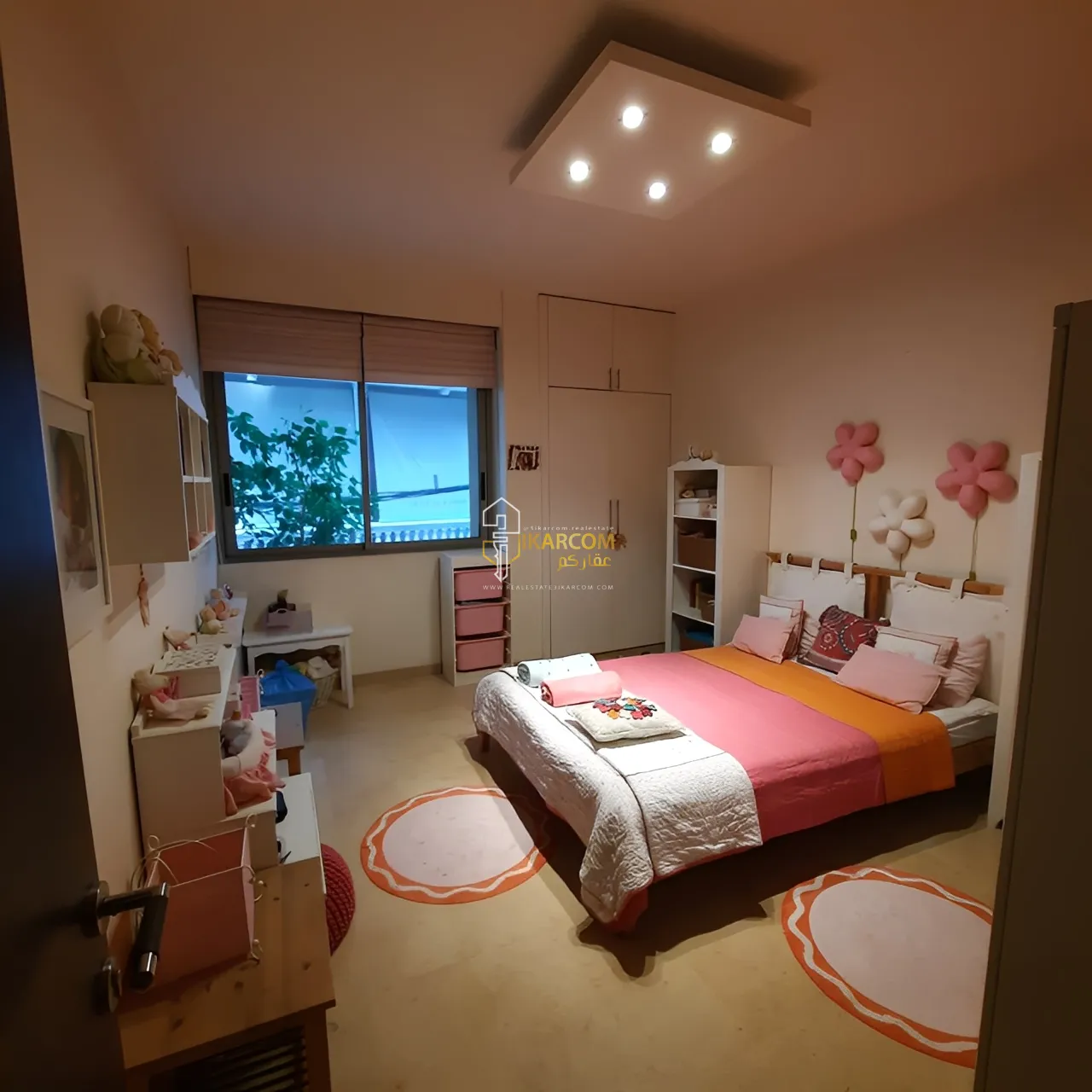 Apartment for Sale in Achrafieh - 3 bed, 4 bath