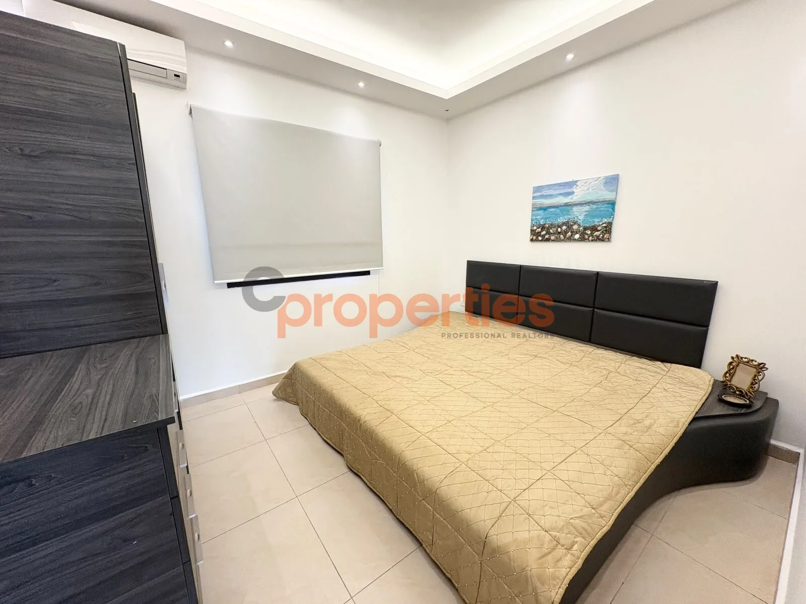 Chalet for Rent in Kfar Aabida
