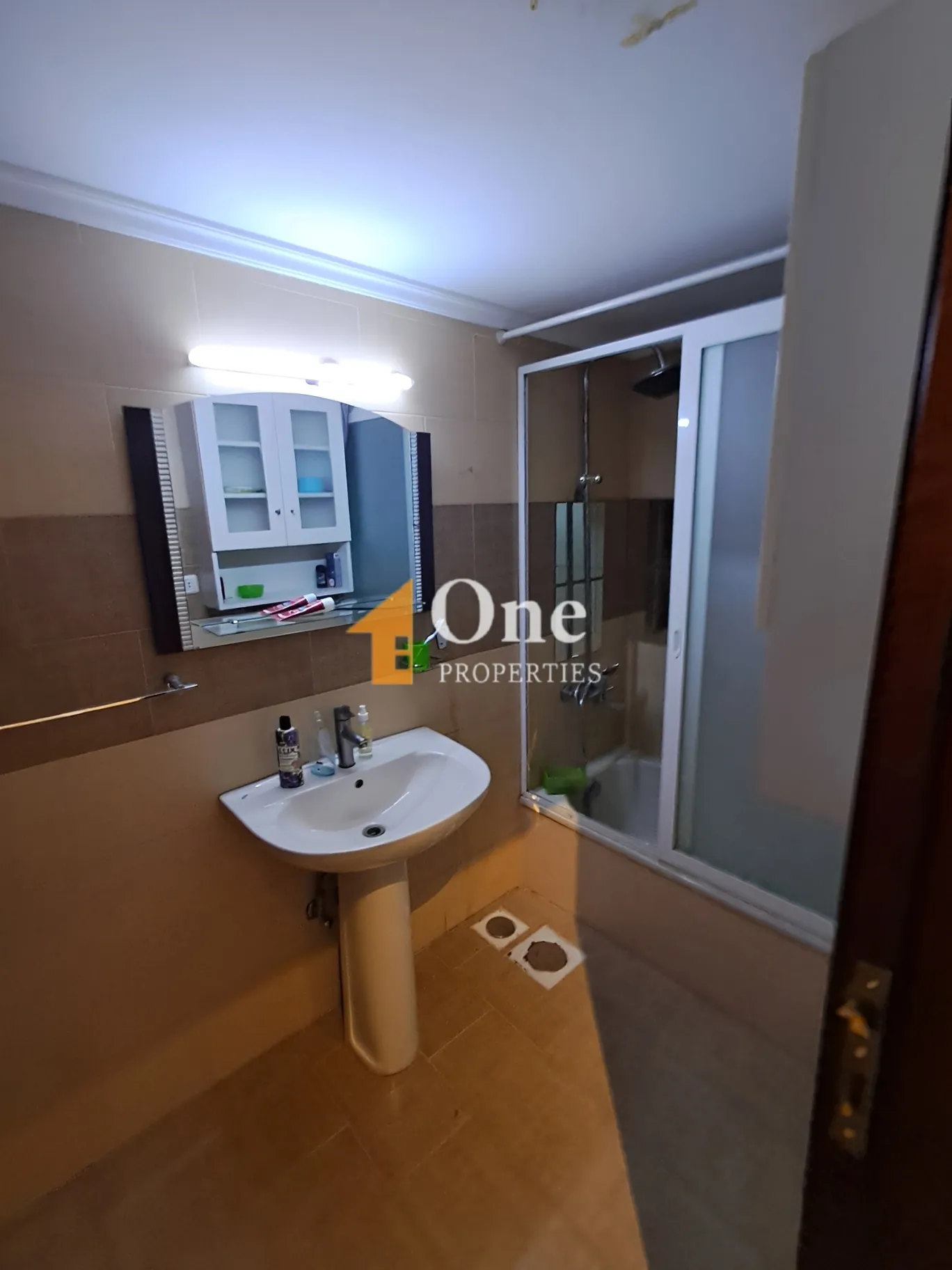 Apartment for rent in Bouar, Lebanon